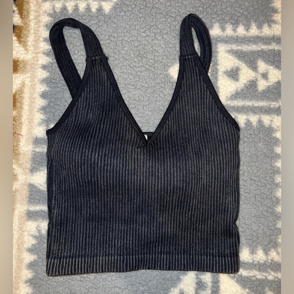 Vici bralette/cropped tank - Picture 1 of 4